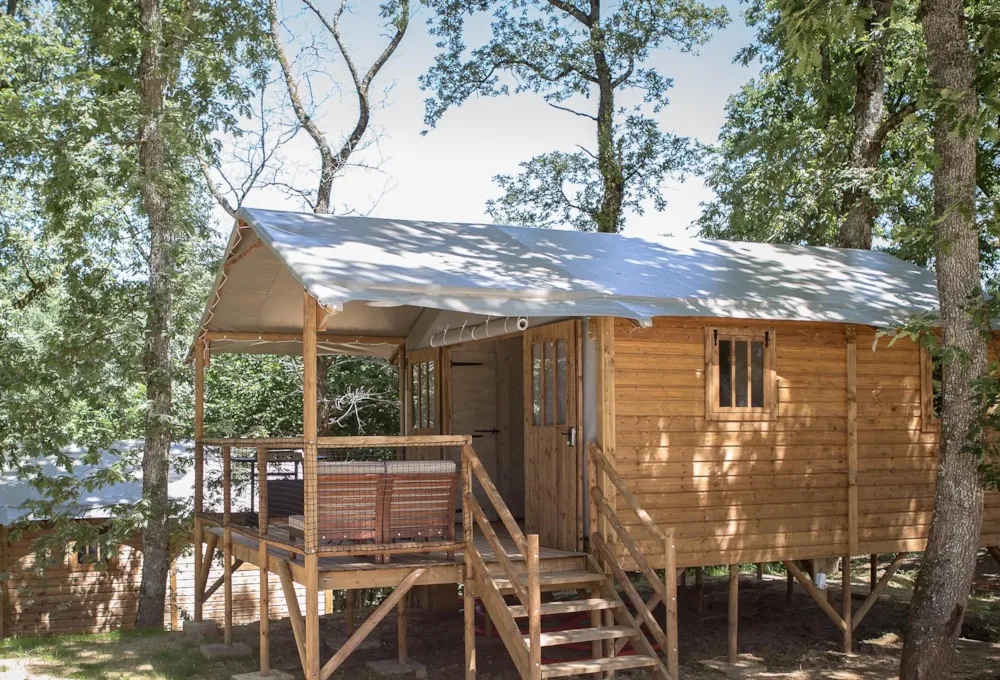 Cabane Lodge 39 m2 avec sanitaires - 2 chambres - Grande terrasse avec plancha