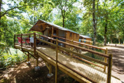 Accommodation - Cabane Lodge 23 M2 Sans Sanitaires - 2 Chambres - Terrasse Avec Plancha - Camping Domaine de Fromengal