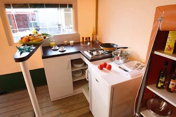 Cyrus Toile 20 M² Sans Sanitaires 2 Chambres 5 Personnes - Terrasse