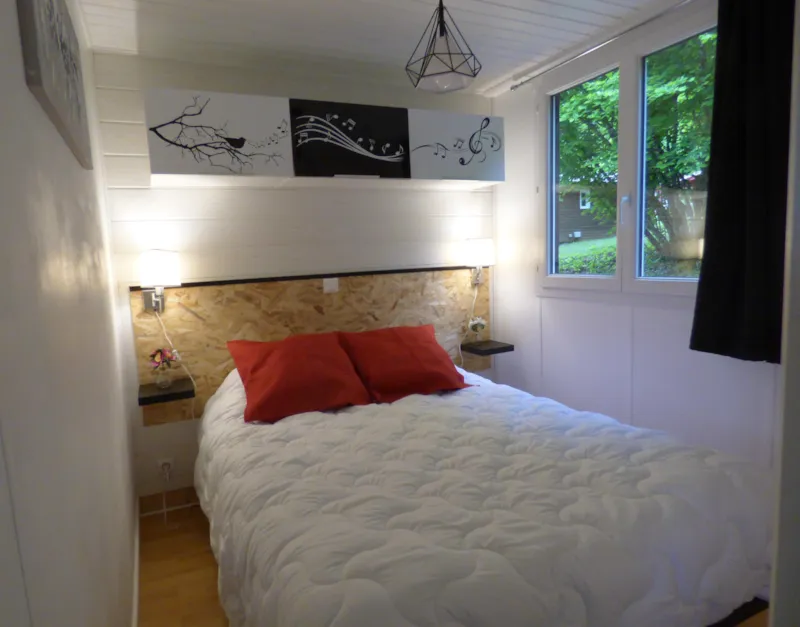 Chalet Cosy 35 M² 2 Chambres 4 Personnes - Tv - Terrasse Couverte
