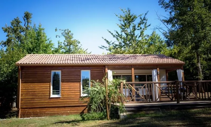 Chalet Prestige 44 M² - Climatisation - Tv Et Barbecue - 3 Chambres - 2 Salles De Bain - Grande Terrasse