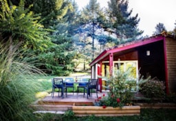 Huuraccommodatie(s) - Chalet Cottage 36 M² 2 Chambres - Intérieur Rénové - Climatisation - Tv - Barbecue - Terrasse Semi-Couverte - Camping Domaine de Fromengal