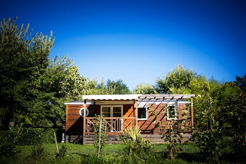 Mobilhome Confort 3 Chambres - Climatisation - Douche Xxl - Tv Et Barbecue - Terrasse Semi-Couverte