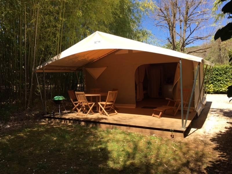 Lodge tent Canada