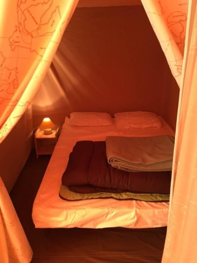 Canada lodge tent