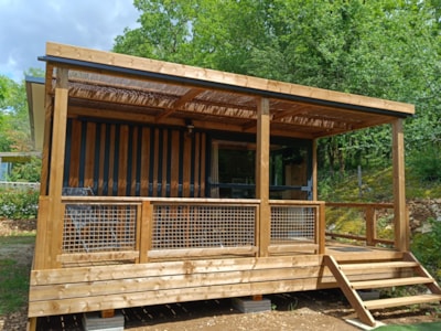 Moréa XL Air-Conditioned Chalet