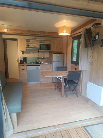 Moréa XL Air-Conditioned Chalet