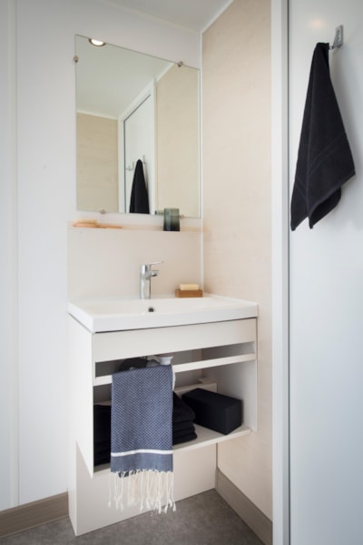 Premium Loggia mobile home, 32 m², 2 bedrooms, arrival on Sundays in July and August