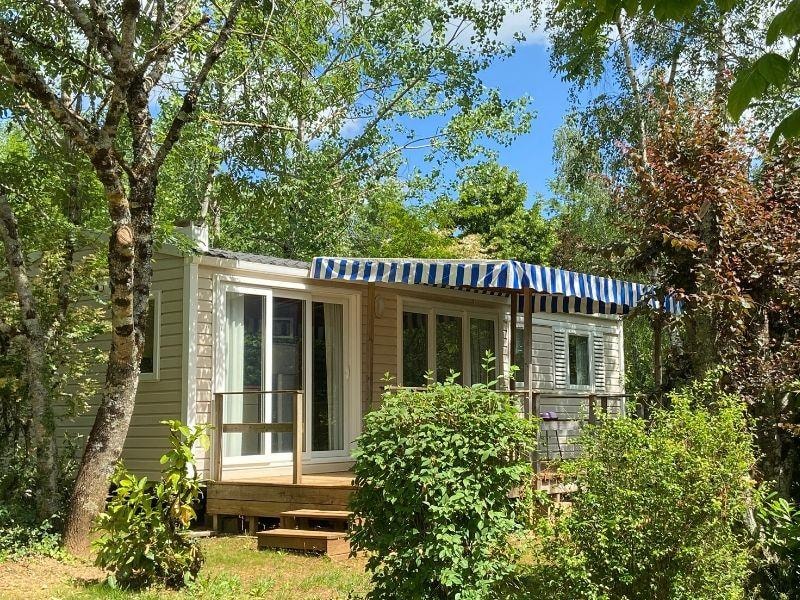 Mobil-home Grand Confort Riviera 35m² 3 chambres 6 personnes Arrivée le Samedi en Juillet et Août
