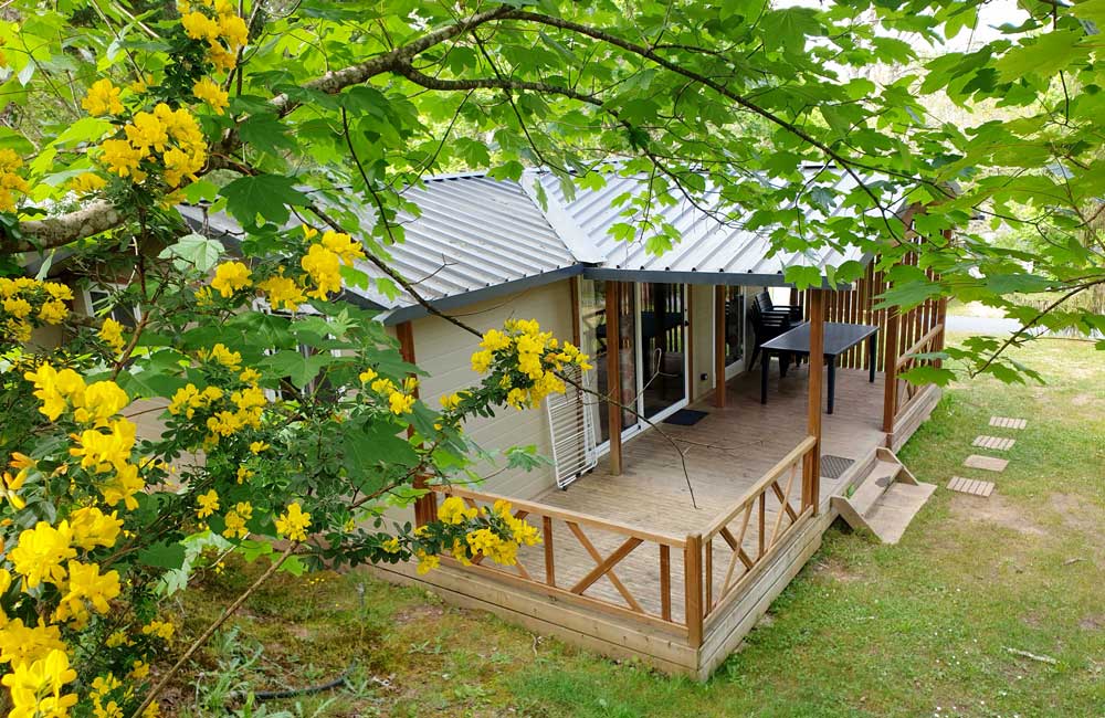 Huuraccommodatie(s) - Chalet Eden 35M² / 3 Kamers - Overdekt Terras 17M² - Camping Ushuaïa Villages les Pialades