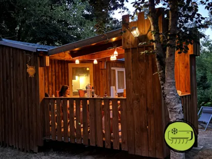 Mobil-Home Bois Baby Avec Climatisation - 26M² Avec Terrasse Couverte / 2 Chambres