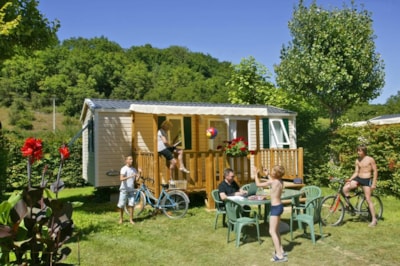28m² mobile home: for family vacations. 2 bedrooms
