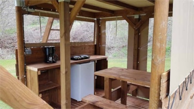 Pre-equipped site with kitchen