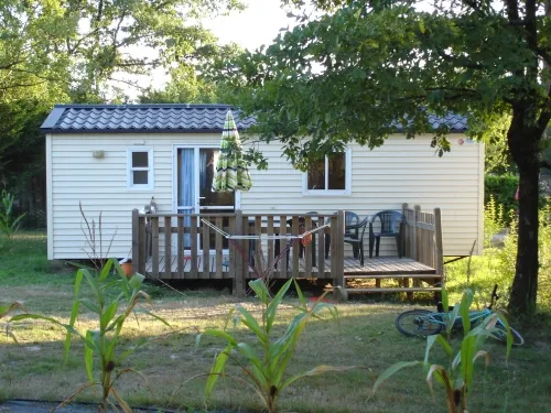 Alloggio - Mobilhome Merlot - 2 Bedrooms  'Gabled Roof' - 2 Sunchairs Included - Domaine de l'Etang de Bazange | Sites et Paysages 
