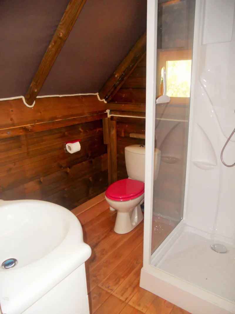 Cabane Trappeur Privilège 3 Chambres (Sdb, Mezzanine, Coin Cuisine Avec Frigo-Congél...)