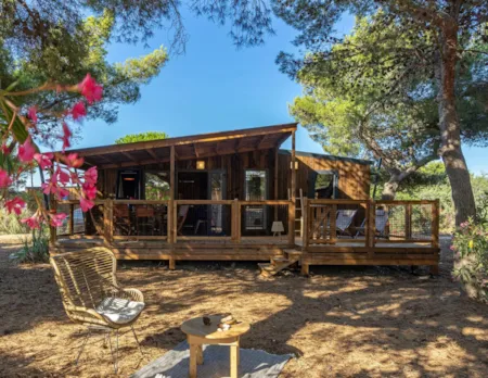 Accommodation - Cottage-Chalet With Stunning Lake Views, Private Dock And Pontoon - Domaine de l'Etang de Bazange | Sites et Paysages 