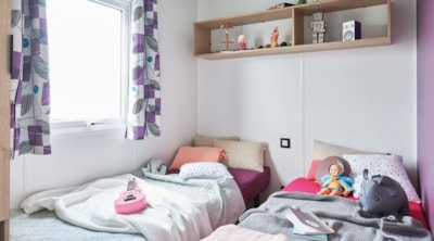 Premium Tribu Cottage, 40 m², TV and air conditioning, 4 bedrooms, including 1 converted into a children's playroom
