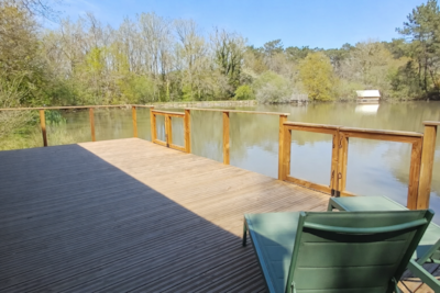New for 2026! Aqualodge Nature© Premium cabin, air conditioning, TV, 2 bathrooms, 40 m² terrace over the water