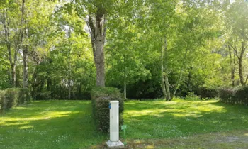 Stellplatz - Forfait 'Liberté' (1 Place   1 Adult ) - Camping L'Agrion Bleu