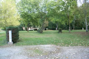 Stellplatz - Stellplatz  Confort Xxl - Camping L'Agrion Bleu