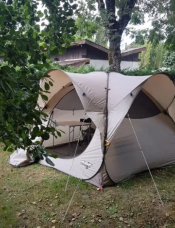 Location - Tente Montée Et Équipée Pour - Camping L'Agrion Bleu
