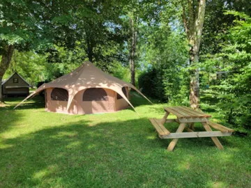 Huuraccommodatie(s) - Tente Yourte - Camping L'Agrion Bleu