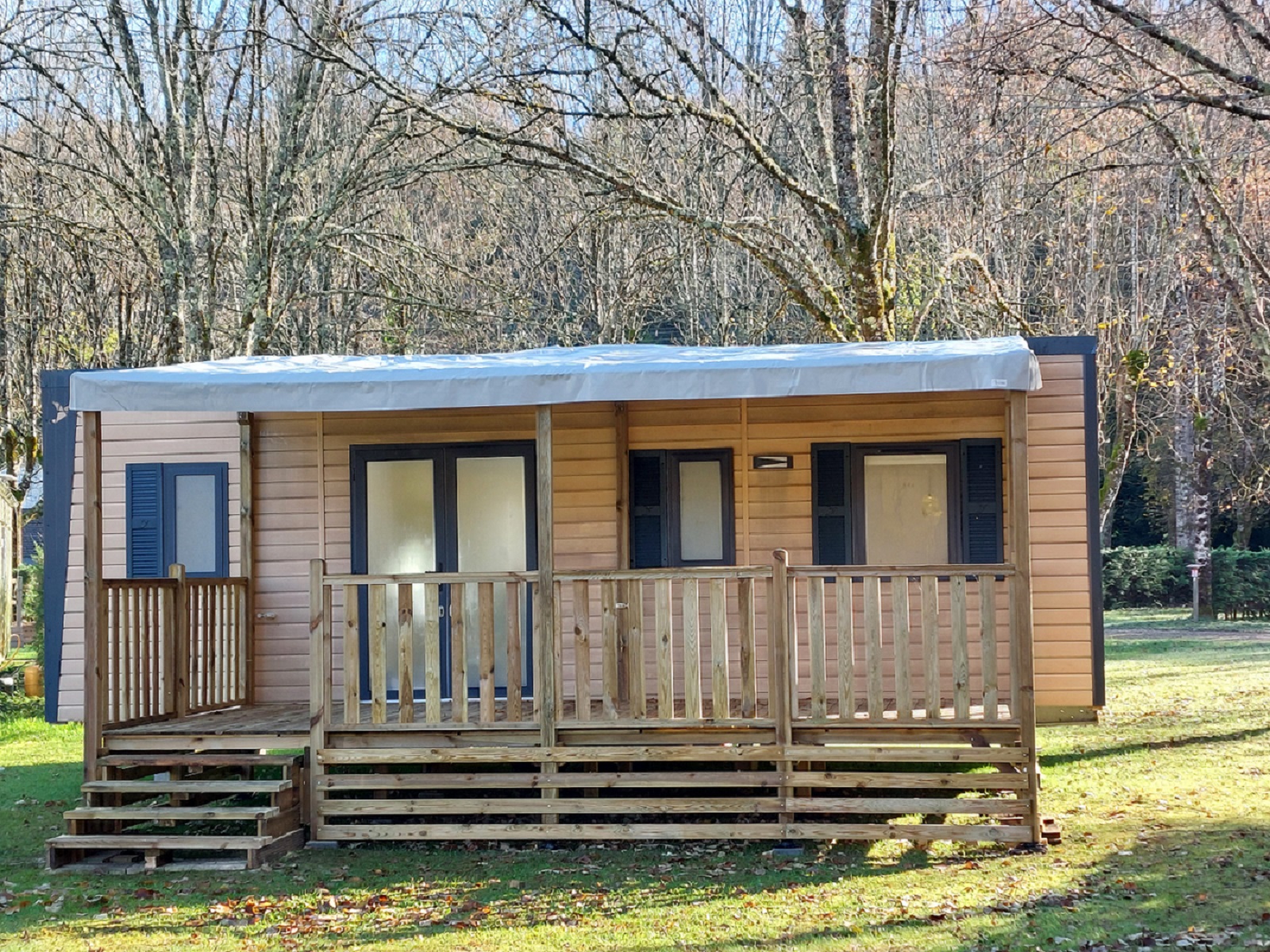 Accommodation - Mobil-Home Familial 3 Chambres - Camping L'Agrion Bleu