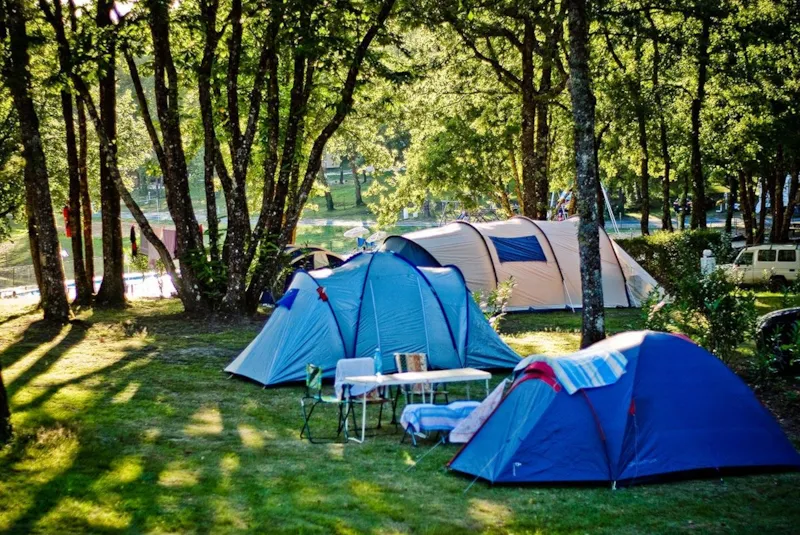 Emplacement Nature  10 A  Pour 2 Pers