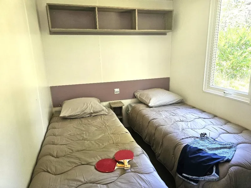 Mobil Home Premium Face À L' Étang