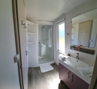 Premium mobile home facing the pond