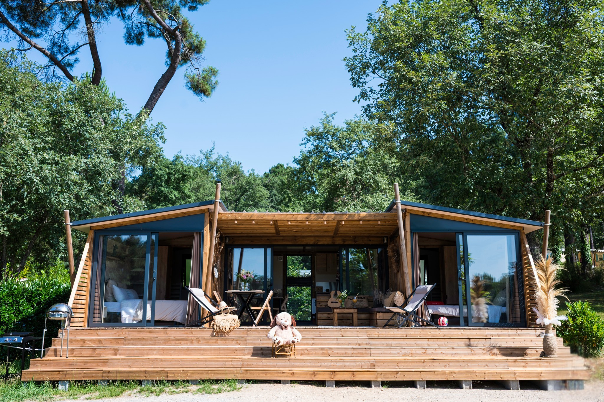 Chalet premium 2 chambres 2 salles de bains face a l'etang