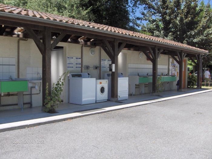 Forfait Simple (1 Personne, 1 Emplacement, 1 Vélo Ou 1 Voiture)