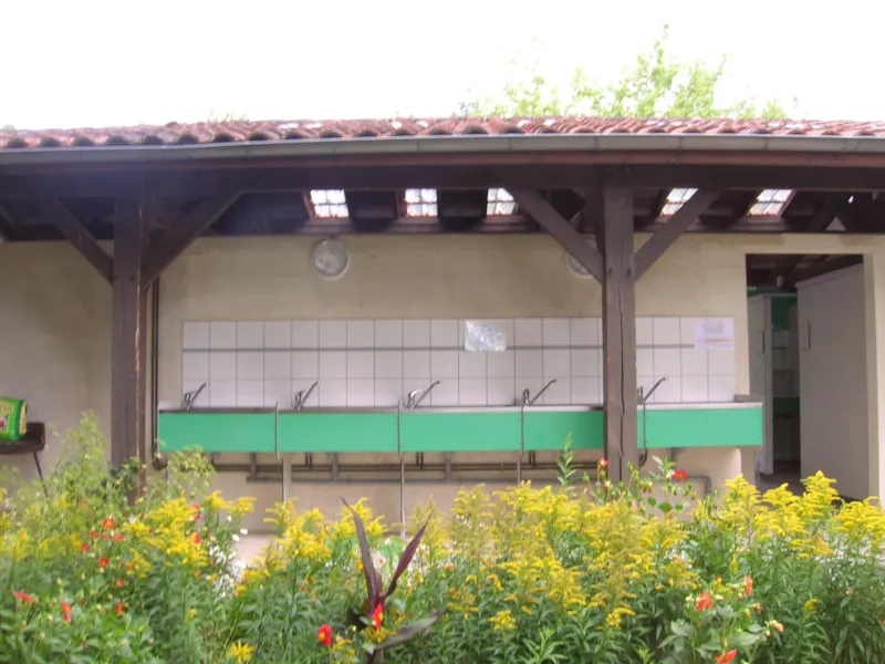 Forfait Simple (1 Personne + 1 Emplacement + 1 Vélo Ou 1 Voiture)