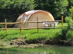 Accommodation - Single Tent, 3 People, 2 Bedrooms - Camping Le Plein Air Neuvicois