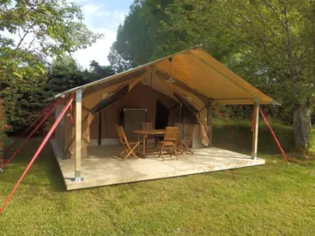 Mietunterkunft - Hütte Toilé Lodge Victoria (30 M²) - Camping la Ferme de Perdigat