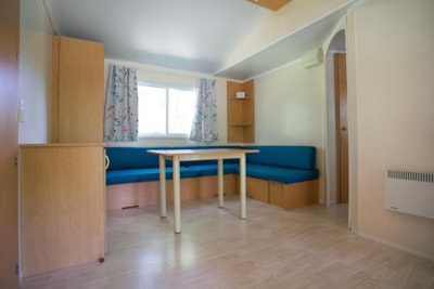 Mobile home (arrival on Wednesday in summer)