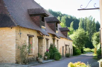 Mietunterkunft - Gasthof - Camping la Ferme de Perdigat