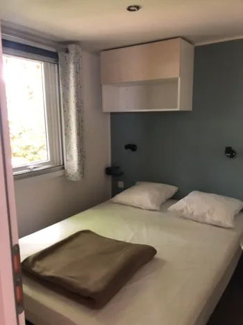 Mietunterkunft - Mobilhome Smala 4 Ch 2 Sdb - Camping la Ferme de Perdigat