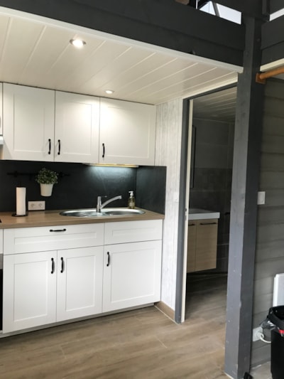 Cottage - TV