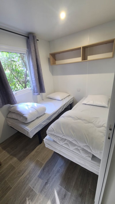 Comfort Mobile Home - 3 bedrooms - Air conditioning - TV - 33m²