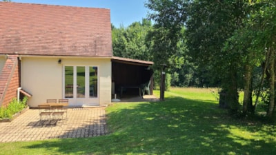 Cottage - TV