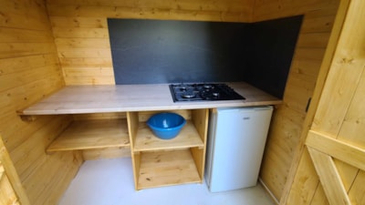 Pre-equipped Package (1 Pitch / 1 dining area / 1 car / electricity 10A)
