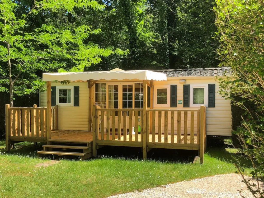 Mietunterkunft - 6-Sitzer-Eco-Mobil · 3 Tv-Schlafzimmer · Halbüberdachte Holzterrasse · 29 M² - Camping APV La Pélonie