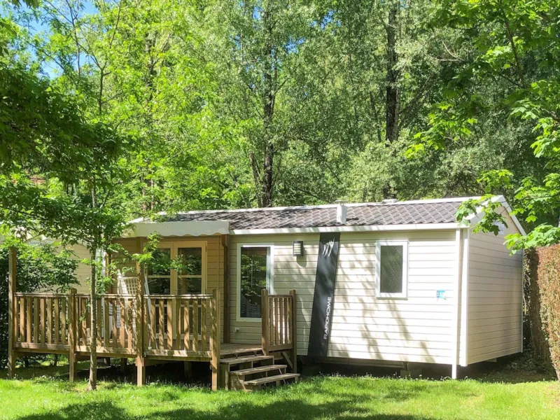 Mobil-Home 4 Places Premium · 2 Chambres Tv · Terrasse Bois Semi-Couverte · 29M²