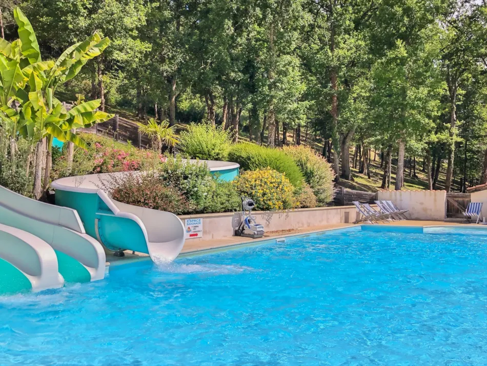 Camping APV La Pélonie