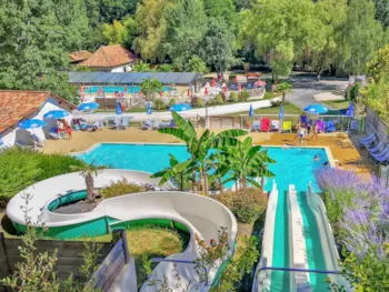 Camping APV La Pélonie - Ucamping