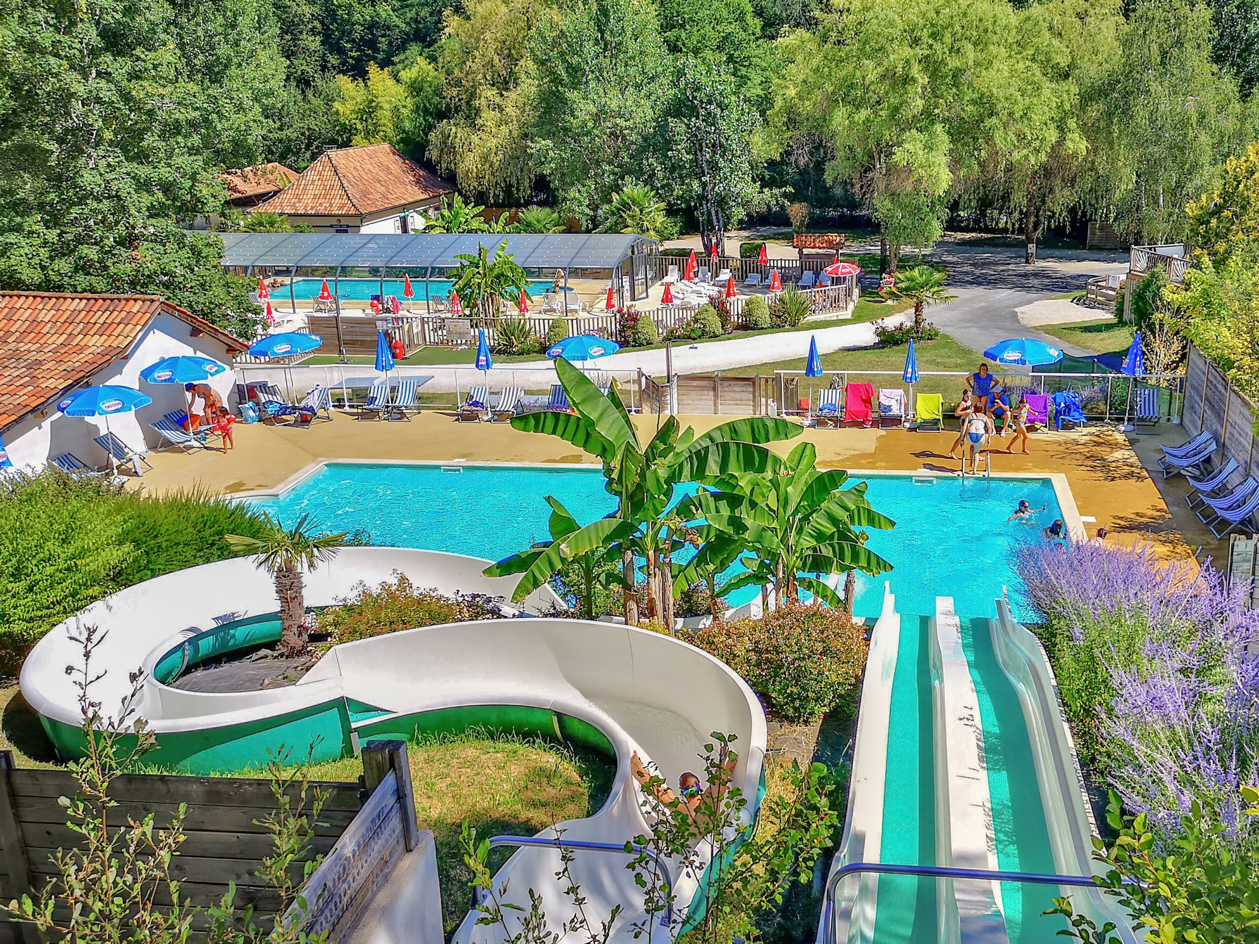 Camping APV La Pélonie — Photo 1