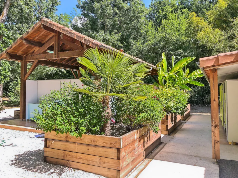 Camping APV La Pélonie