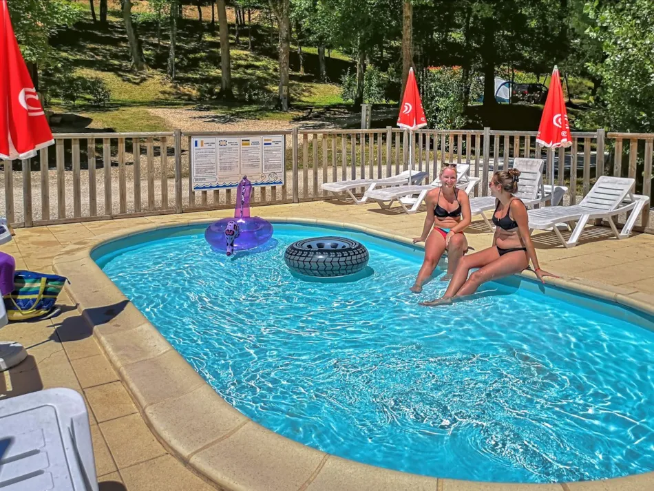 Camping APV La Pélonie