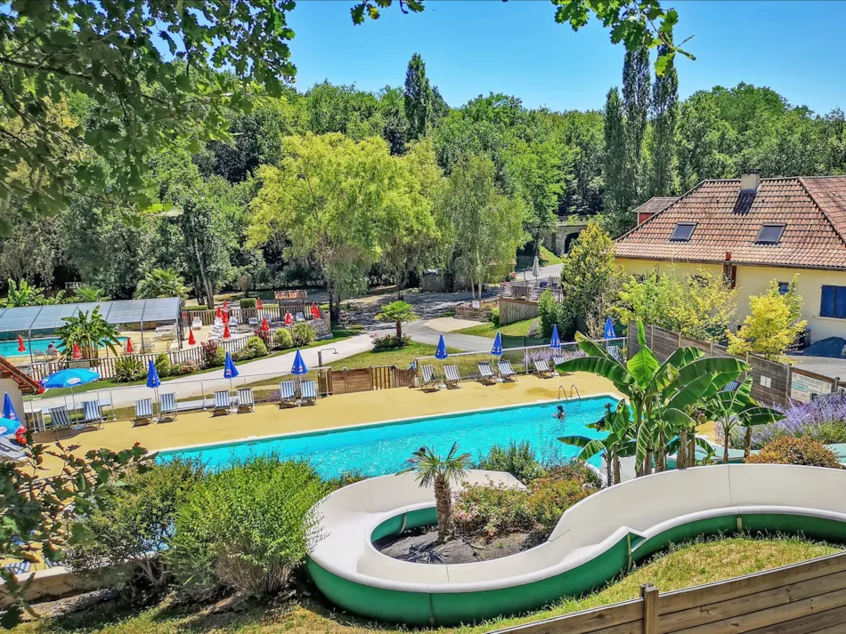 Camping APV La Pélonie